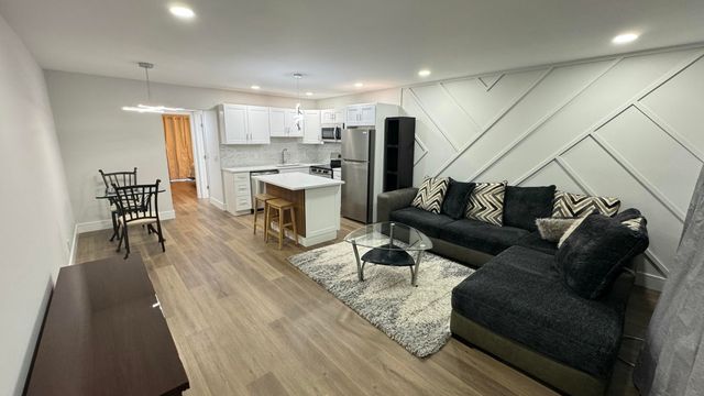91 Coventry D, West Palm Beach, FL 33417