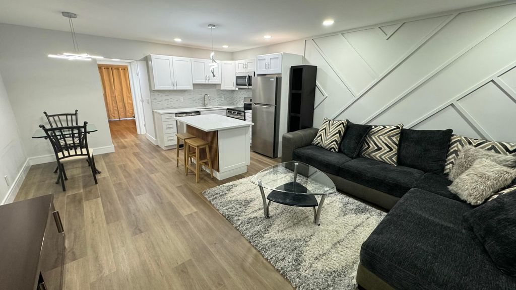 91 Coventry D, West Palm Beach, FL 33417