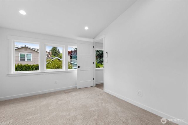 11052 2nd Avenue NW, Seattle, WA 98177