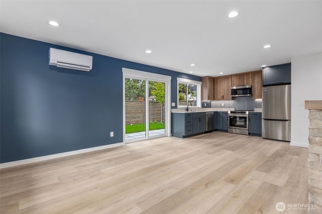 11052 2nd Avenue NW, Seattle, WA 98177