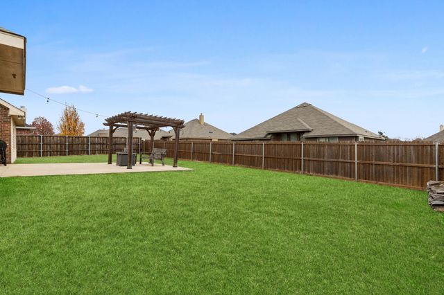 109 Harvest Way, Crandall, TX 75114