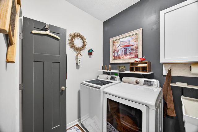 10055 Meadow Glen Drive, Independence, KY 41051