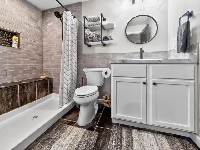 10055 Meadow Glen Drive, Independence, KY 41051