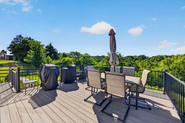 10055 Meadow Glen Drive, Independence, KY 41051