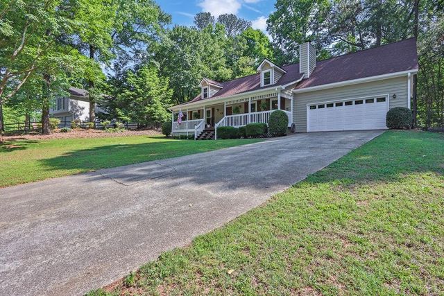 90 Omega Drive, Lawrenceville, GA 30044