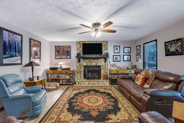 90 Omega Drive, Lawrenceville, GA 30044