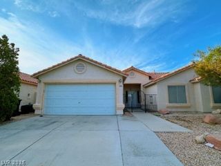 320 Mirasol Way, North Las Vegas, NV 89031
