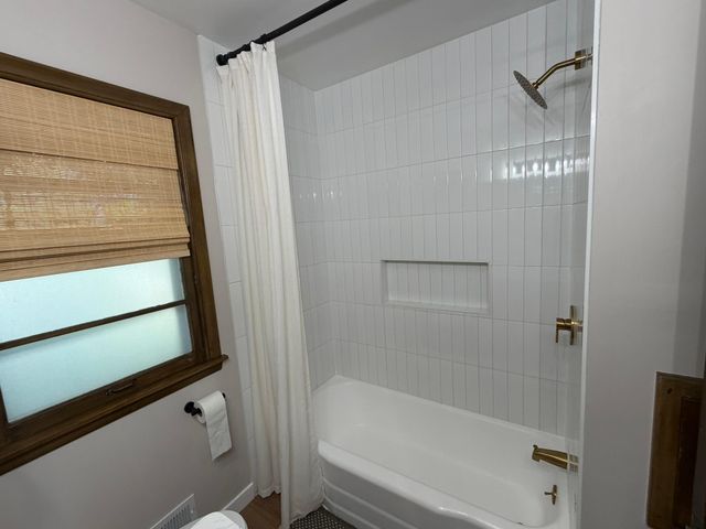 5008 66th Avenue N, Brooklyn Center, MN 55429