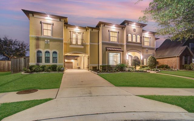 5226 Limestone Hill Lane, Sugar Land, TX 77479