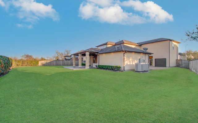 5226 Limestone Hill Lane, Sugar Land, TX 77479