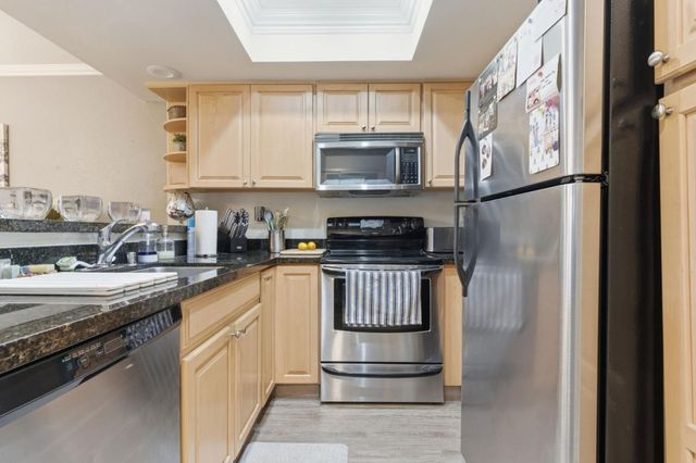 2530 Oak Road 200, Walnut Creek, CA 94597