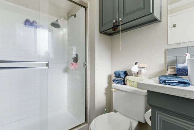 2530 Oak Road 200, Walnut Creek, CA 94597