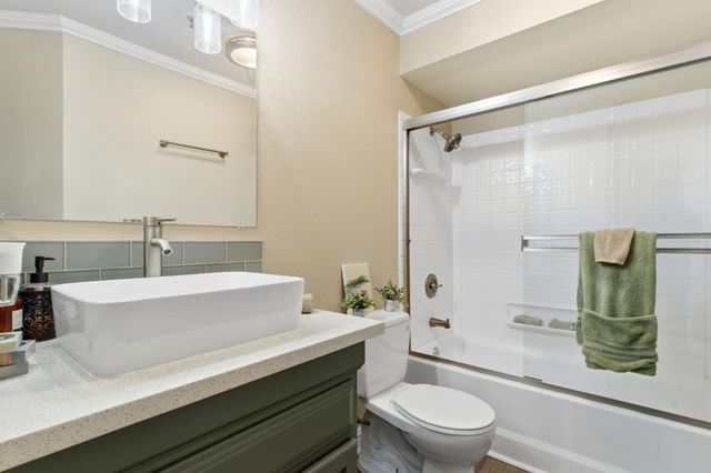 2530 Oak Road 200, Walnut Creek, CA 94597