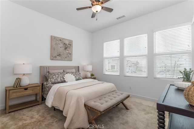 28695 Windbreak Terrace, Saugus, CA 91350