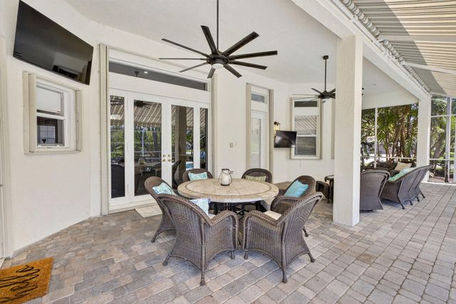 15554 SW 16th Street, Weston, FL 33326