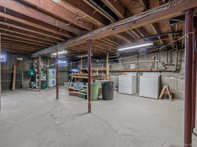 29 Sunhill Road, Nesconset, NY 11767