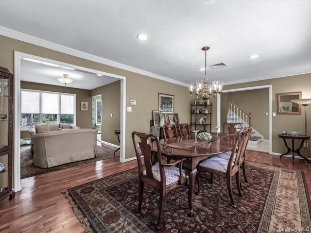 29 Sunhill Road, Nesconset, NY 11767