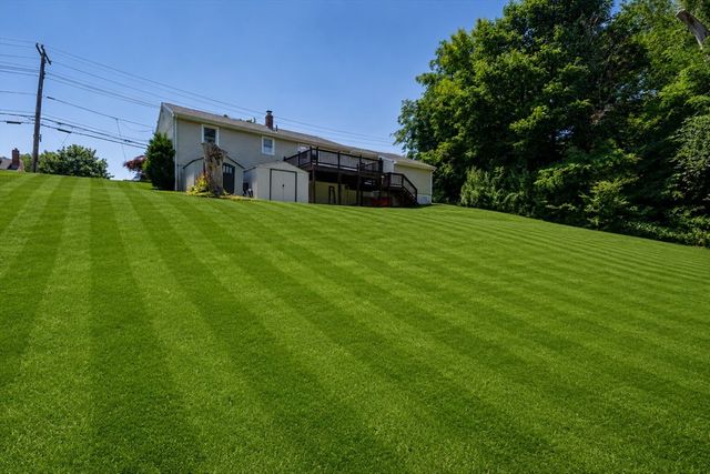 62 Anthony St, Seekonk, MA 02771