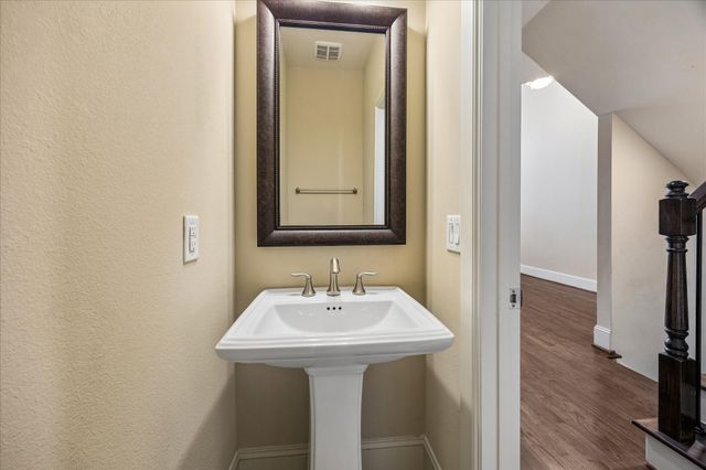 767 Waverly Street, Houston, TX 77007