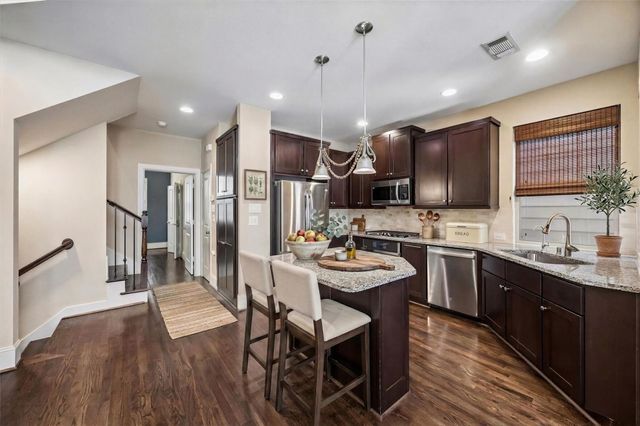 767 Waverly Street, Houston, TX 77007