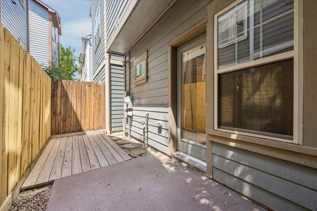 767 Waverly Street, Houston, TX 77007