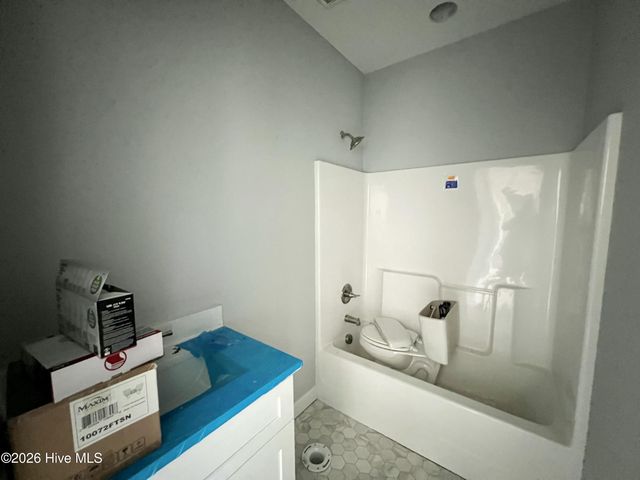 315 Creeks Edge Drive, Pikeville, NC 27863