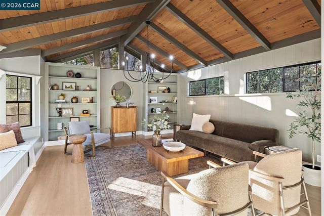 437 Coleman Ct, Pleasant Hill, CA 94523