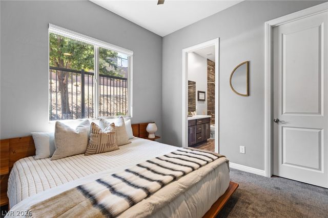 10511 Calico Terrace Avenue, Las Vegas, NV 89135