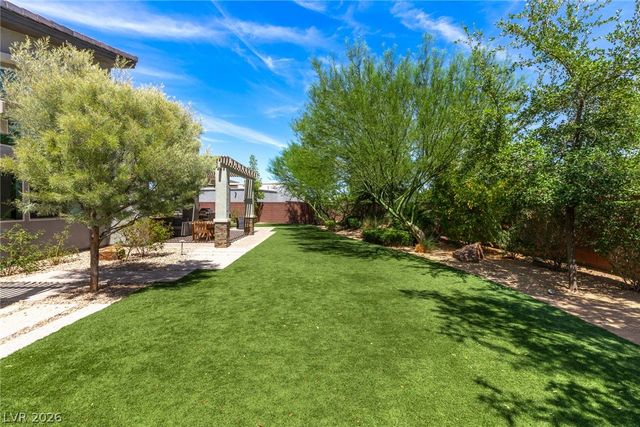10511 Calico Terrace Avenue, Las Vegas, NV 89135