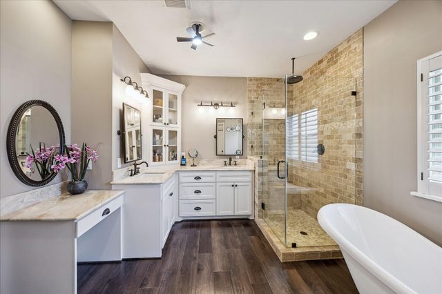 1413 Ward Bend Street, Sealy, TX 77474