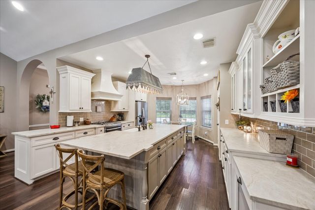 1413 Ward Bend Street, Sealy, TX 77474