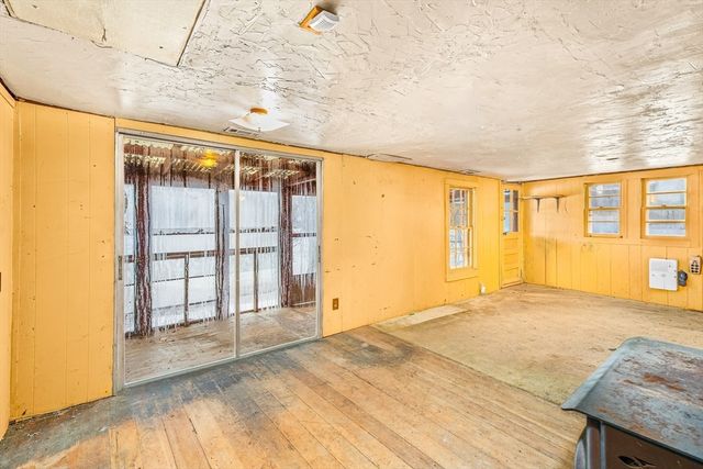 24 Cote Lane, Sutton, MA 01590