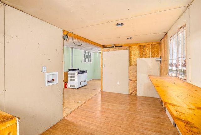 24 Cote Lane, Sutton, MA 01590