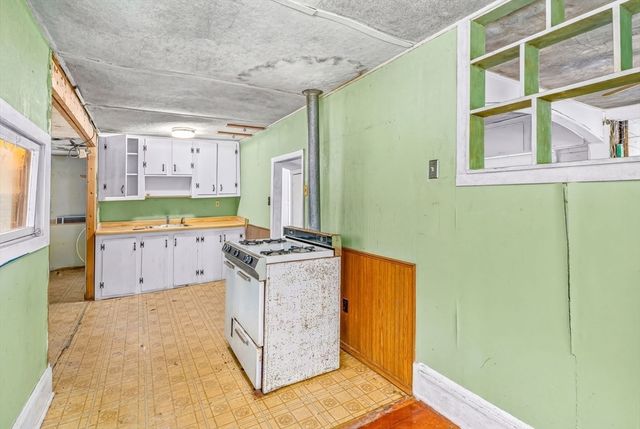 24 Cote Lane, Sutton, MA 01590