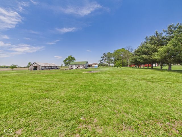 6773 W 300 S, Anderson, IN 46011
