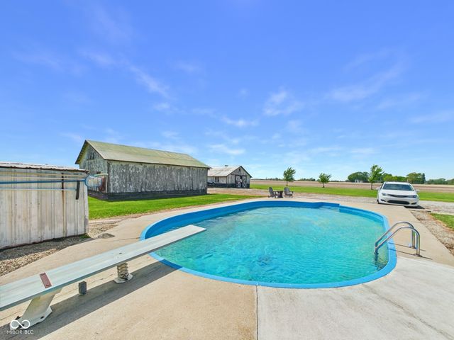 6773 W 300 S, Anderson, IN 46011