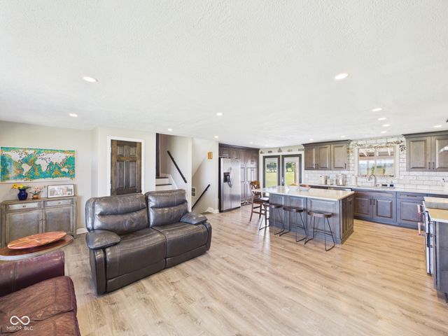 6773 W 300 S, Anderson, IN 46011