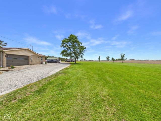 6773 W 300 S, Anderson, IN 46011