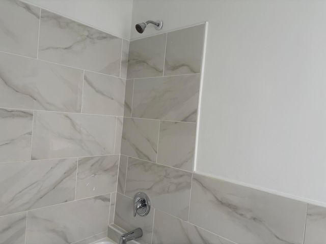1912 ARTHUR Street B, Hollywood, FL 33020