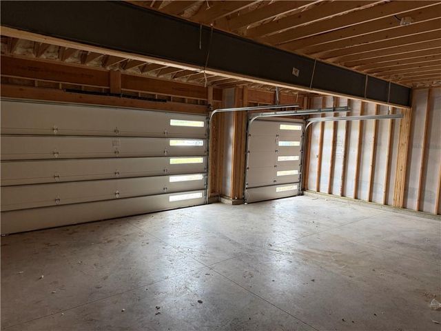 521 Arbor Lane, Liberty, MO 64068