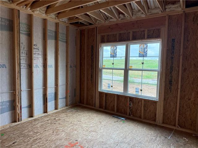 521 Arbor Lane, Liberty, MO 64068