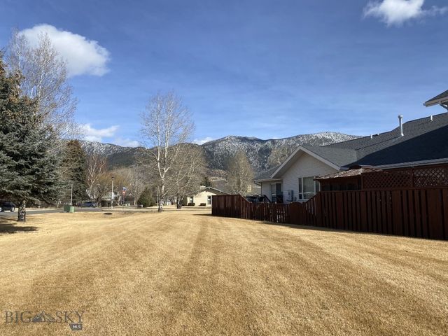 222 Aspen Loop, Butte, MT 59701
