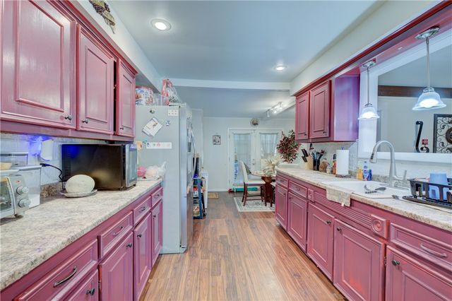 117 Bulgarmarsh Road, Tiverton, RI 02878