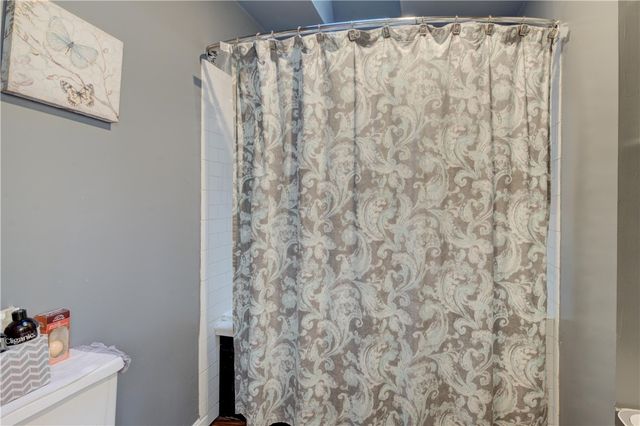 117 Bulgarmarsh Road, Tiverton, RI 02878