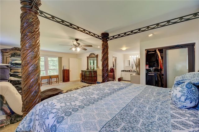 117 Bulgarmarsh Road, Tiverton, RI 02878