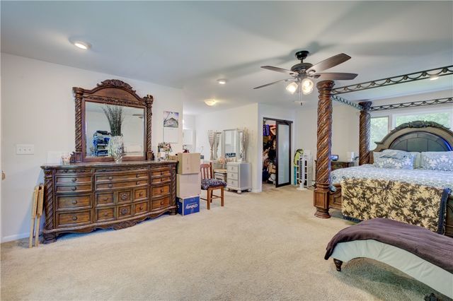 117 Bulgarmarsh Road, Tiverton, RI 02878