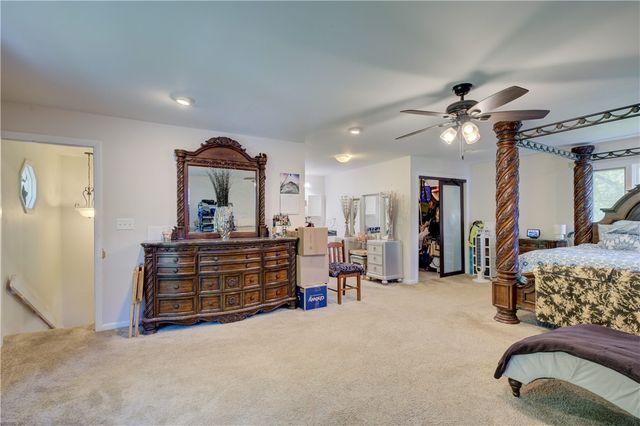 117 Bulgarmarsh Road, Tiverton, RI 02878