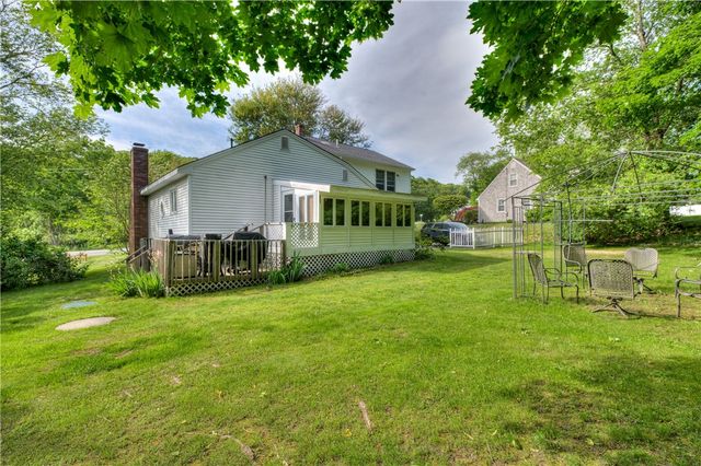 117 Bulgarmarsh Road, Tiverton, RI 02878