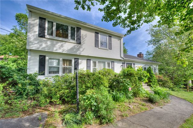 117 Bulgarmarsh Road, Tiverton, RI 02878