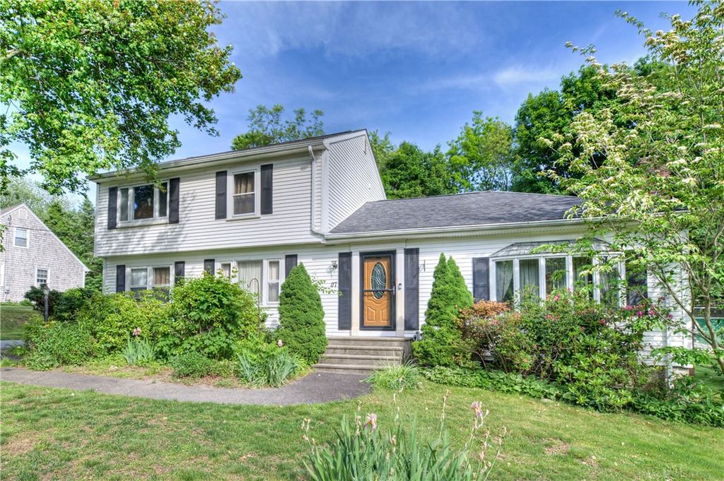 117 Bulgarmarsh Road, Tiverton, RI 02878